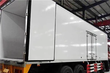 Atdzesēts kravas automašīnas korpuss